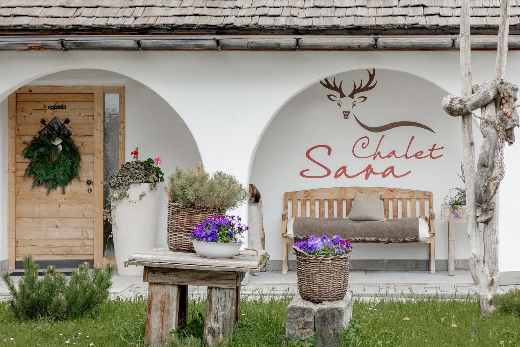 Chalet Ciasa Tino & Sara - Belaval Apartments Corvara In Badia Exterior photo